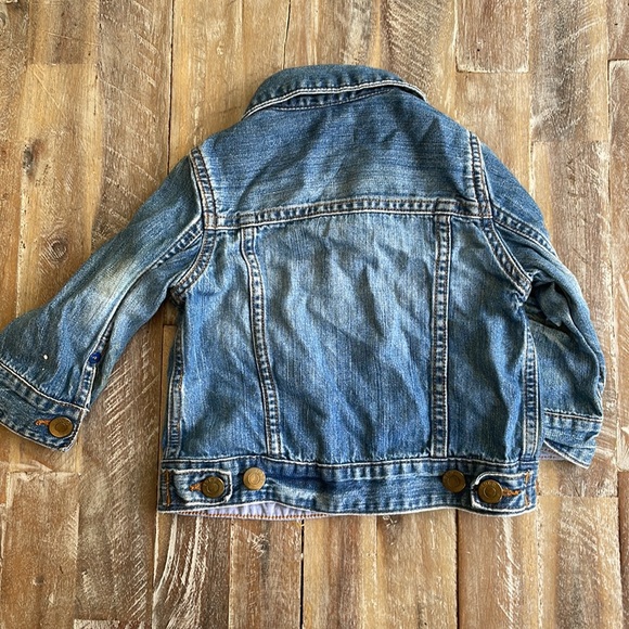 Baby gap denim jacket GUC size 12-18months - Picture 2 of 2